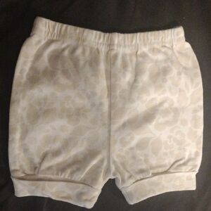 Rosie Pope Cream Floral Baby Shorts​